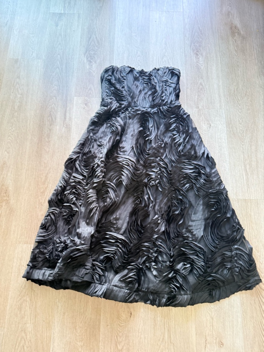 elliatt asher black 3d swirl chiffon fit & flare LDB midi dress size Large NEW - Picture 5 of 10